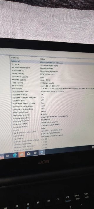 Acer Aspire E5 Portatile AMD A8