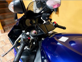 Suzuki GSX R1000 K5 Azul/Blanco