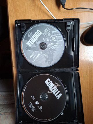 Godzilla 2014 4K UHD Blu-ray
