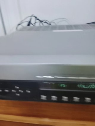 Amplificador JVC Plata y Negro