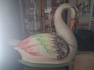 Cisne balancín infantil antiguo de papel maché