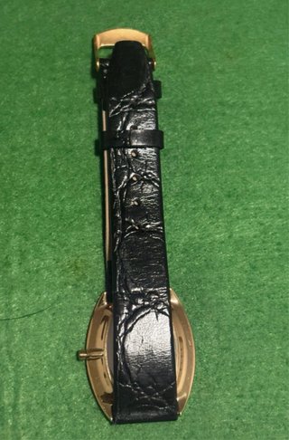 Reloj Bassel Dorado Esfera Nácar