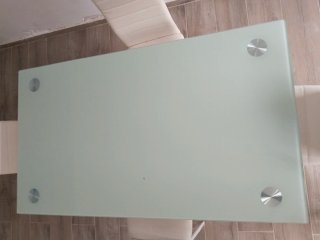 Mesa Comedor + 4 Sillas Cristal