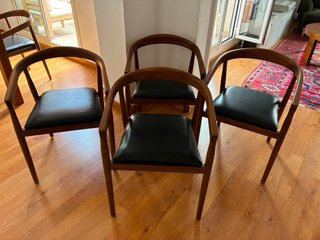 Silla Visby Madera y Cuero Reposabrazos