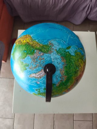 Mappamondo da tavolo