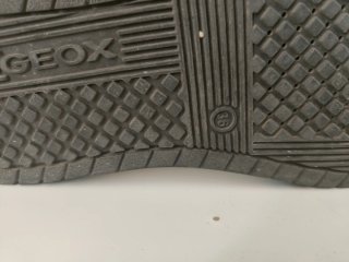 Botas Geox niño azul y negro