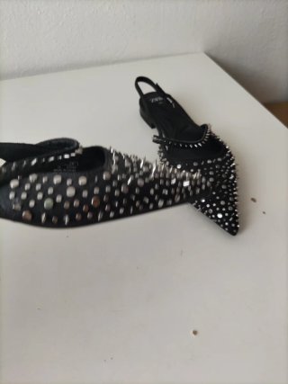 Sandalias Zara Talla 36 Tachuelas