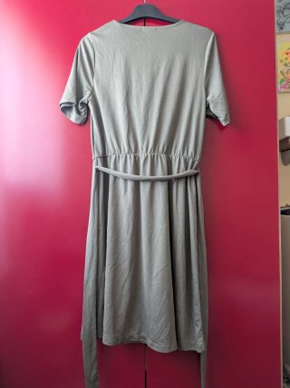 Vestido C&A verde militar talla M
