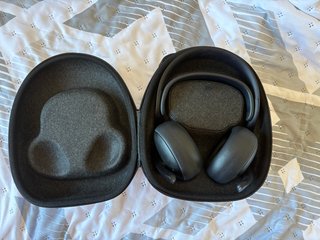 Auriculares Sony Pulse Elite Negros + Funda