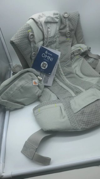 Mochila Ergobaby Omni Breeze Nueva