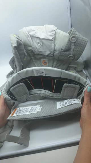 Mochila Ergobaby Omni Breeze Nueva