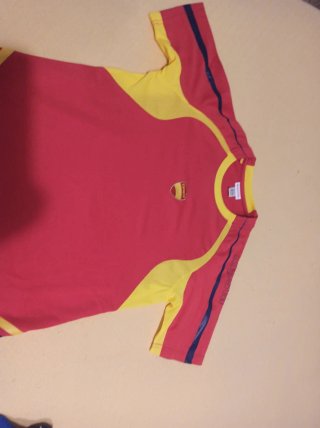 Camiseta España Roja y Amarilla. Talla 14A o XS
