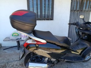 Honda S-wing 125cc Negra con 18486 kms