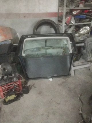Sin Cerradura ni tirador Maletero Mercedes 200