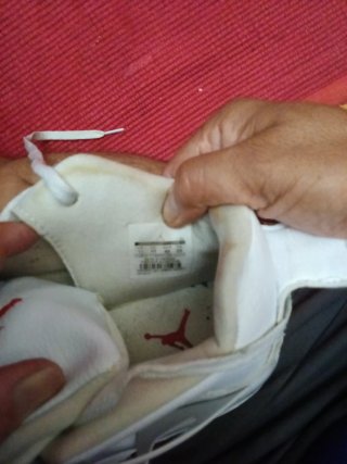 Zapatillas Air Jordan Blancas y Rojas original