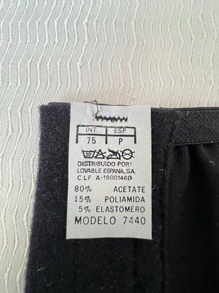 Corpiño negro encaje con tirantes