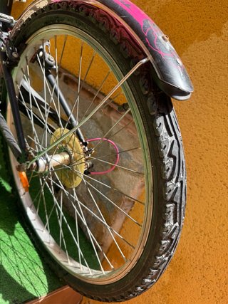 Bicicleta niña Btwin 24 rosa y negra