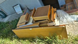 Busco servicio retirada de maderas/muebles L'Arboç