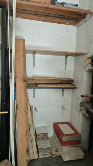 Busco servicio retirada de maderas/muebles L'Arboç