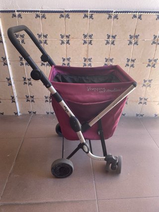 Carro de la compra Playmarket rosa y plata