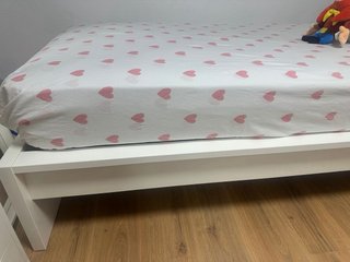 Estructura cama blanca + colchón 90x190