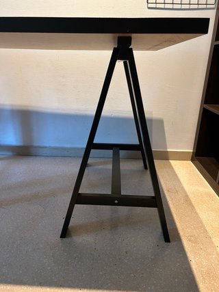 Escritorio Ikea Mittback Negro