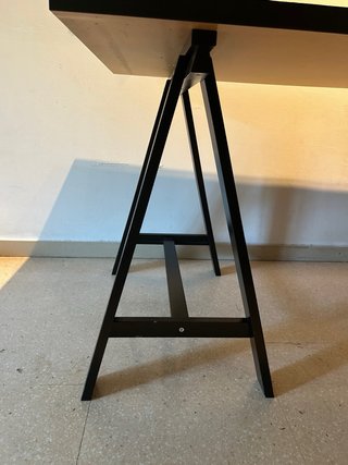 Escritorio Ikea Mittback Negro
