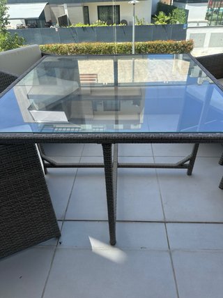 Conjunto terraza mesa cristal 4 sillas + funda