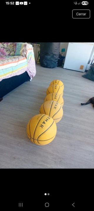 Palloni da basket gialli