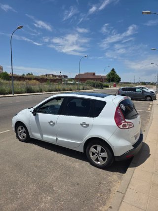 Renault Scenic 2011