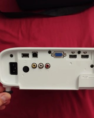 Proyector multimedia Epson EB-FH52