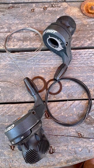 SRAM Grip Shift ESP 9.0 Cambio y Manetas