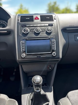 Volkswagen Touran 2015