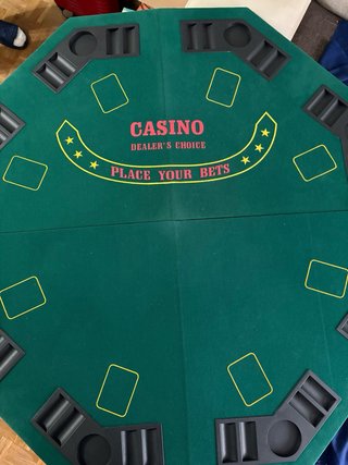 Tablero plegable de póker con fichas; 8 jugadores