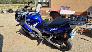 Yamaha YZF 600 R Azul y Plata
