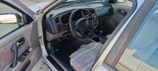 Nissan Primera 2001