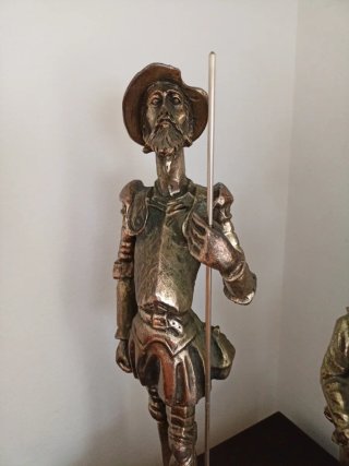 Figuras Quijote y Sancho Panza grandes plateadas