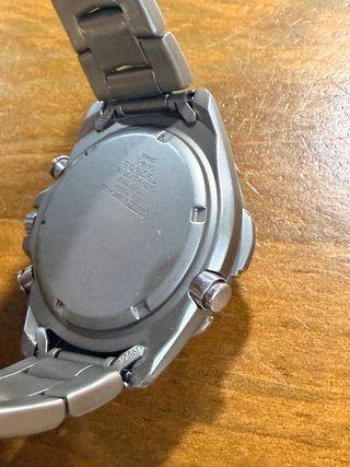 Reloj Citizen Titanium WR 100 Cronógrafo Alarma