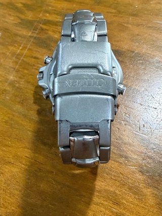 Reloj Citizen Titanium WR 100 Cronógrafo Alarma
