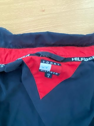 Chaqueta Tommy Hilfiger Azul y Roja