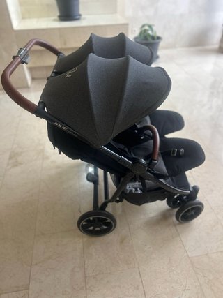 Carro gemelar Jane