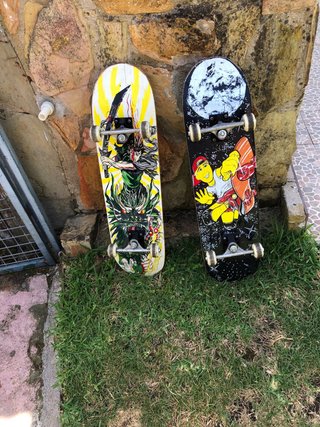 2 Patinetes infantiles uno 10€los dos 20€