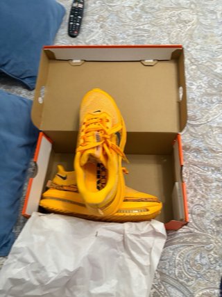 Nike Deportivas Naranja y Negro