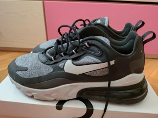 Nike Air Max 270 - Zapatillas Negras y Grises