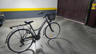 Bicicleta de paseo Boomerang Urban Life 28