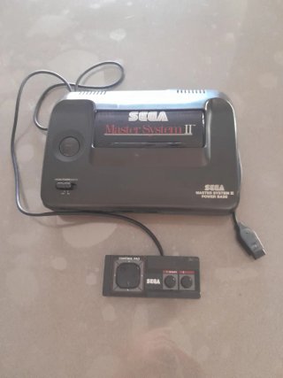 Sega Master System II con Mando