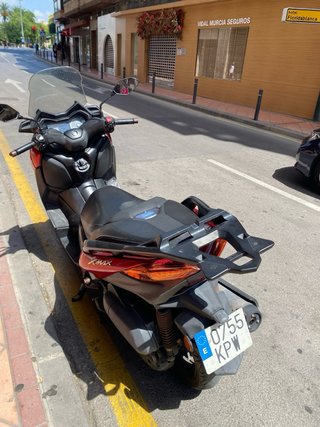 Yamaha Xmax 125