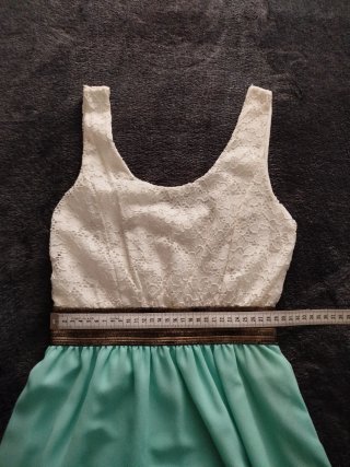 Vestido blanco y turquesa talla S