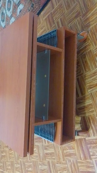 Mesa TV madera base giratoria