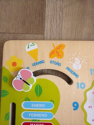 Calendario infantil madera meses y días